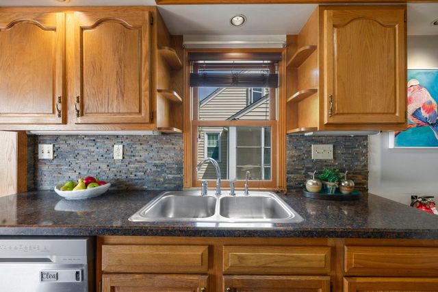 619 12th Avenue N, South Saint Paul, MN 55075