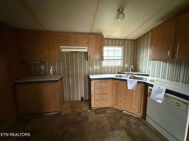 13 Duncan Lane, Middlesboro, KY 40965