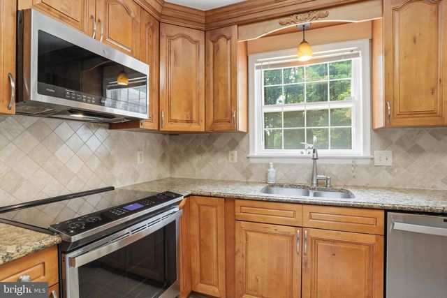 21830 NEW HAMPSHIRE AVE, Brookeville, MD 20833