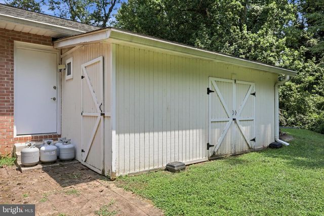 21830 NEW HAMPSHIRE AVE, Brookeville, MD 20833