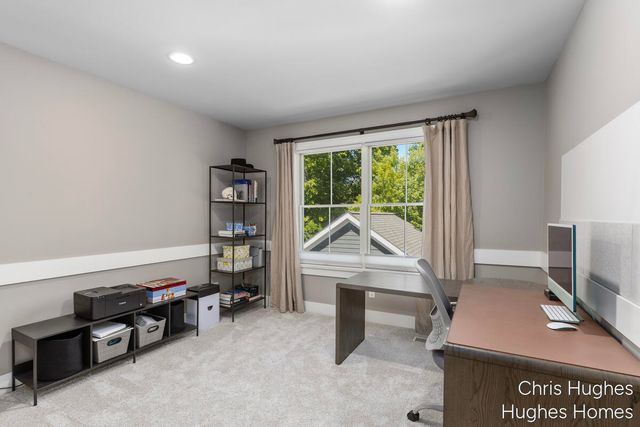 2525 Lake Drive SE, East Grand Rapids, MI 49506