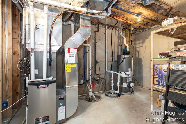 2525 Lake Drive SE, East Grand Rapids, MI 49506