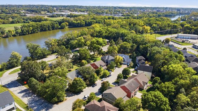 1031 Catherwood Court, West Lafayette, IN 47906