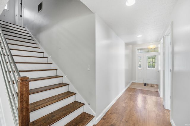1031 Catherwood Court, West Lafayette, IN 47906