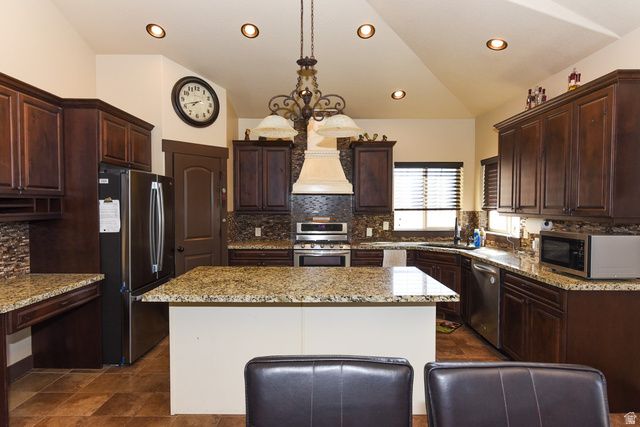 508 S HONEY TREE LN, Grantsville, UT 84029