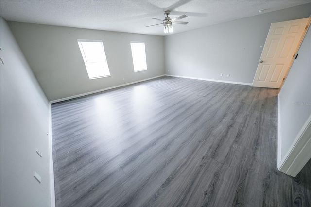 1942 KNOLLCREST DRIVE, Clermont, FL 34711