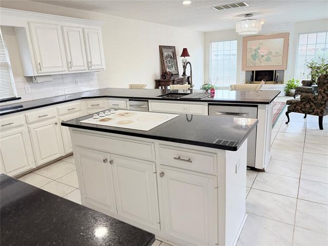 2804 NW 158 Street, Edmond, OK 73013