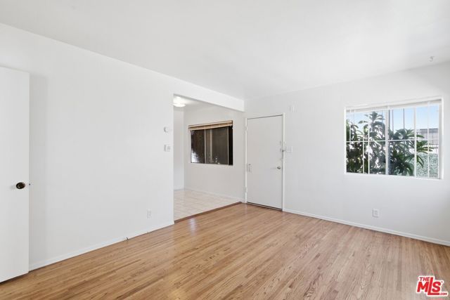 2544 Thurman Avenue, Los Angeles, CA 90016