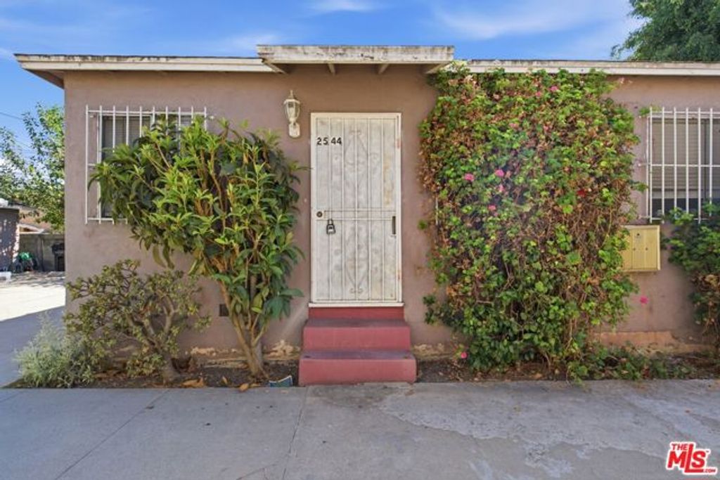2544 Thurman Avenue, Los Angeles, CA 90016