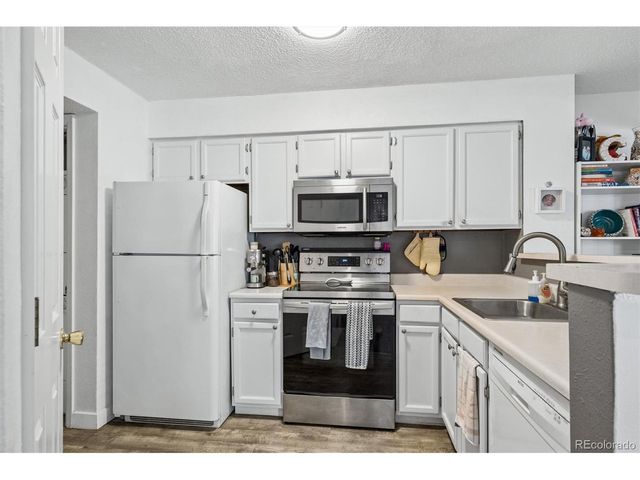 4840 E Kentucky Ave D, Denver, CO 80246