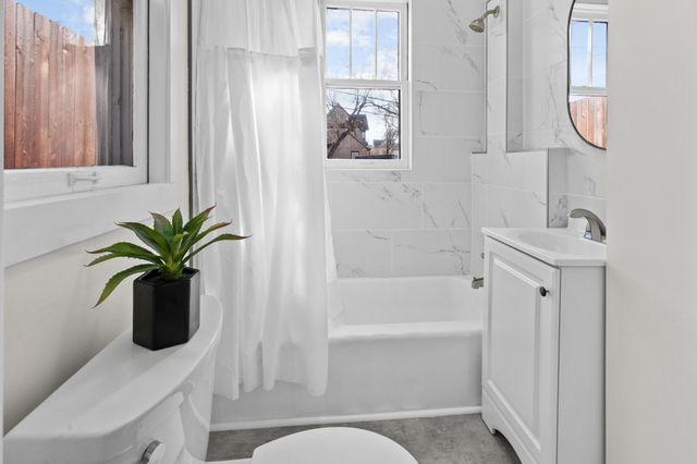 676 York Avenue, Saint Paul, MN 55106