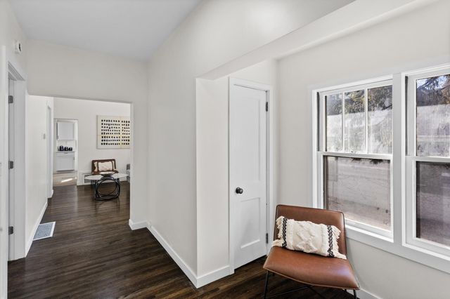 676 York Avenue, Saint Paul, MN 55106