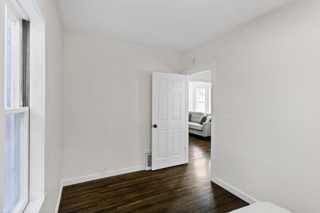 676 York Avenue, Saint Paul, MN 55106