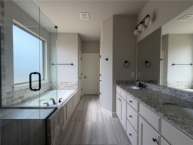 1370 Shook Drive, Cave Springs, AR 72718