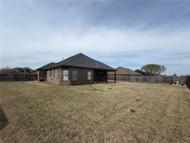 1370 Shook Drive, Cave Springs, AR 72718