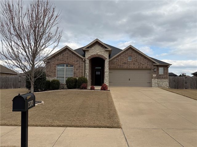 1370 Shook Drive, Cave Springs, AR 72718