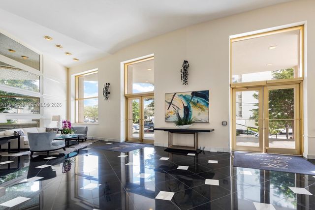 333 Sunset Dr 804, Fort Lauderdale, FL 33301