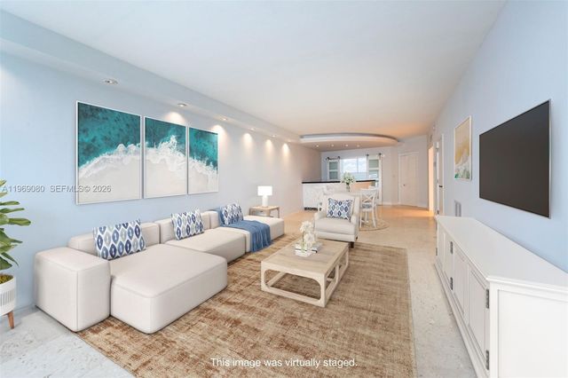 333 Sunset Dr 804, Fort Lauderdale, FL 33301