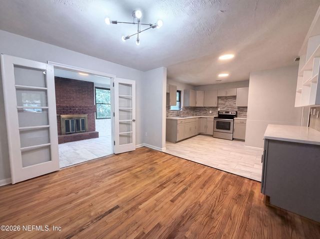 6309 PINE COVE Lane, Jacksonville, FL 32211