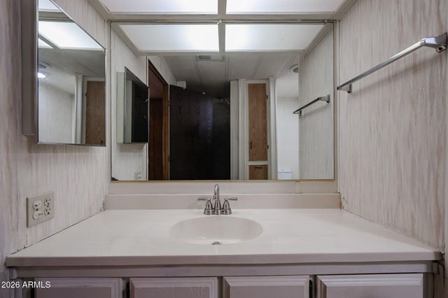 3104 E Broadway Road 332, Mesa, AZ 85204