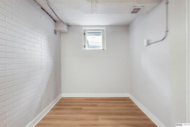 1444 S 16th Street, Omaha, NE 68108