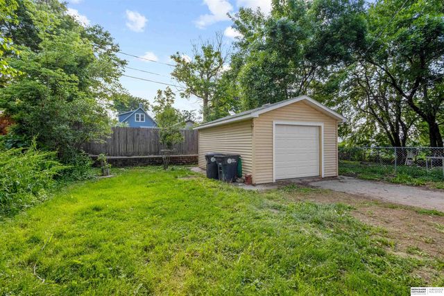 1444 S 16th Street, Omaha, NE 68108