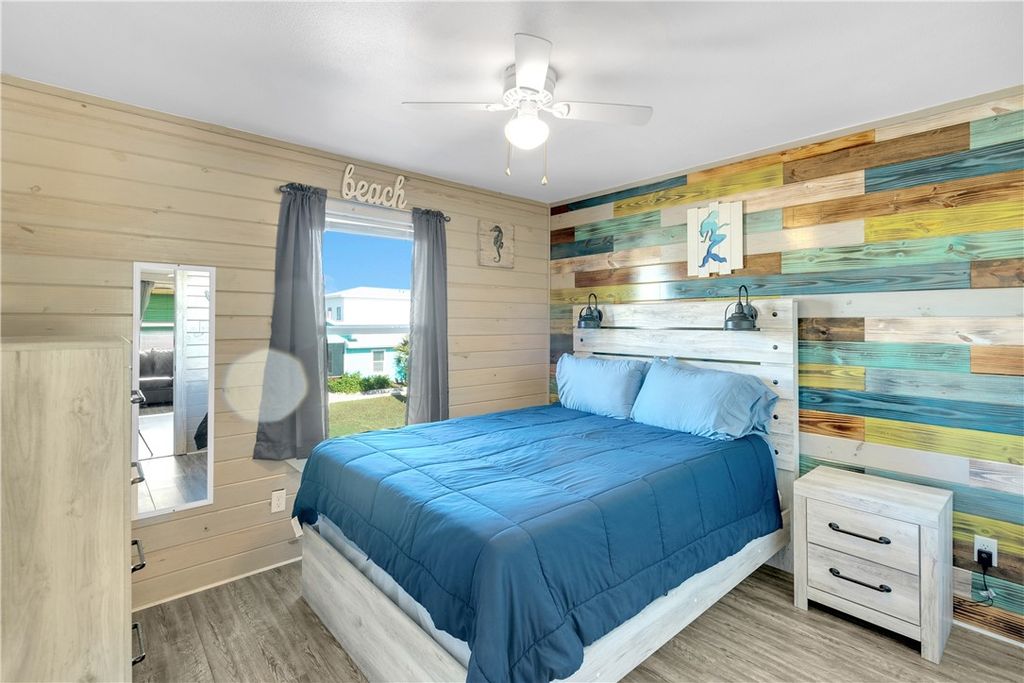 403 S 10th St 4, Port Aransas, TX 78373 — photo 4