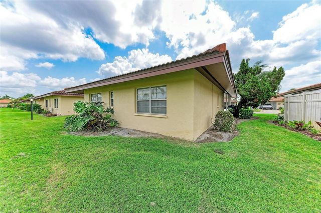 3303 CHICAGO AVENUE, Bradenton, FL 34207