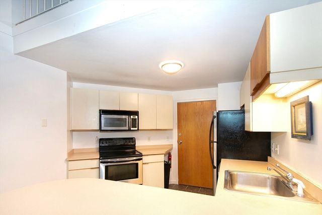 26 Jasper Lane 26, Randolph, MA 02368