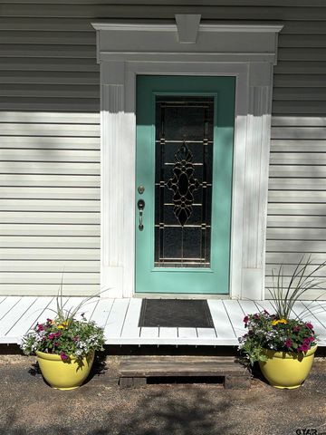 1114 CR 3112, Jacksonville, TX 75766