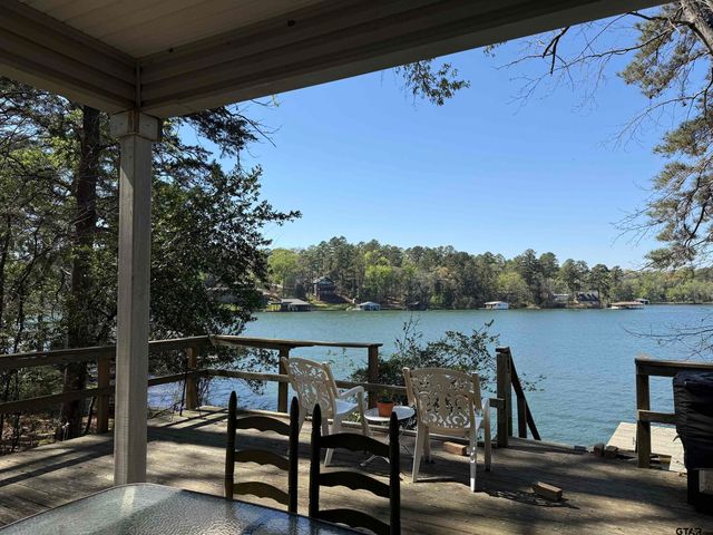 1114 CR 3112, Jacksonville, TX 75766