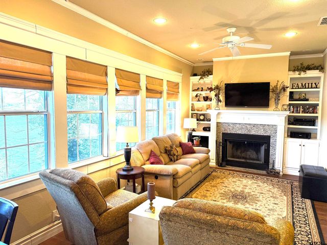 1114 CR 3112, Jacksonville, TX 75766