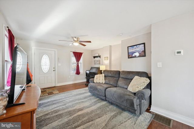 248 PENNINGTON AVE, Morton, PA 19070