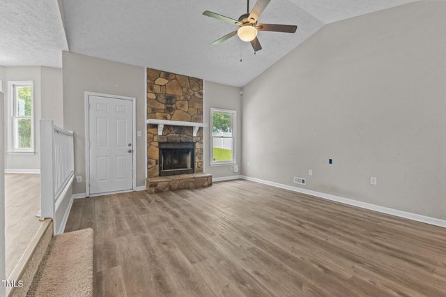 1324 Oak Knolls Drive, Fayetteville, NC 28314