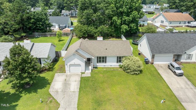 1324 Oak Knolls Drive, Fayetteville, NC 28314