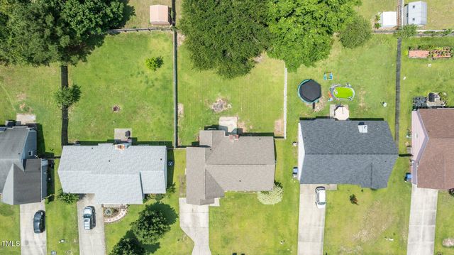 1324 Oak Knolls Drive, Fayetteville, NC 28314