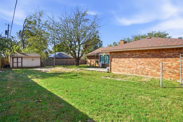 1801 Danny Ray Drive, Cleburne, TX 76033