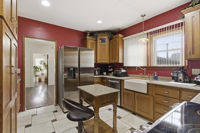 201 Capital STREET, Burlington, WI 53105