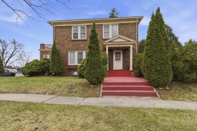 201 Capital STREET, Burlington, WI 53105