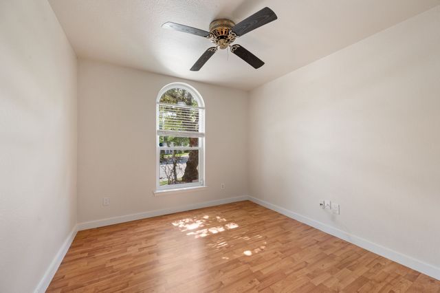 866 Sonora Lane, Grand Prairie, TX 75052