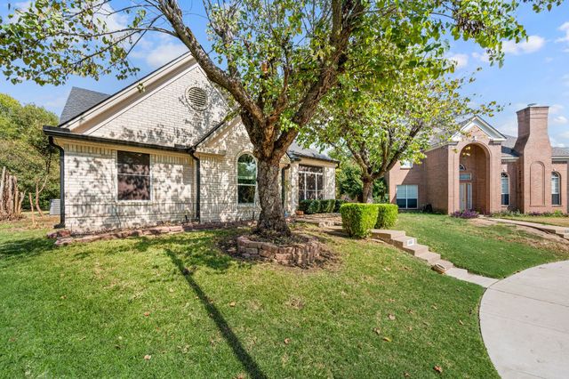 866 Sonora Lane, Grand Prairie, TX 75052