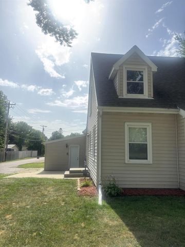 915 West Street, Baraboo, WI 53913