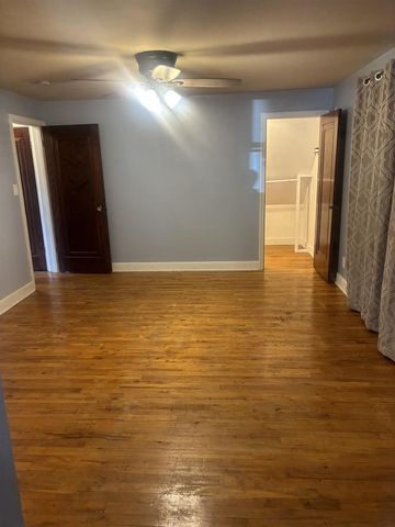 915 West Street, Baraboo, WI 53913