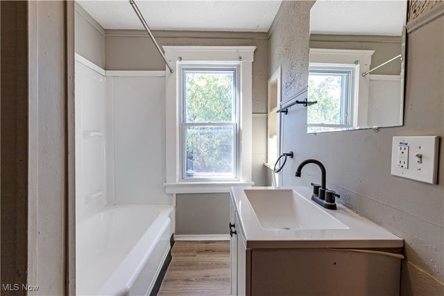 2084 W 104th Street, Cleveland, OH 44102