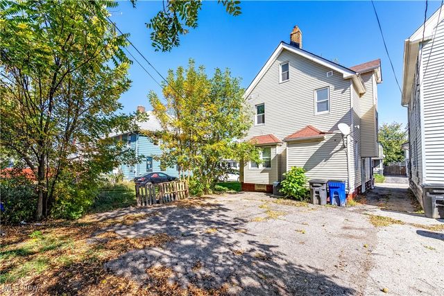 2084 W 104th Street, Cleveland, OH 44102