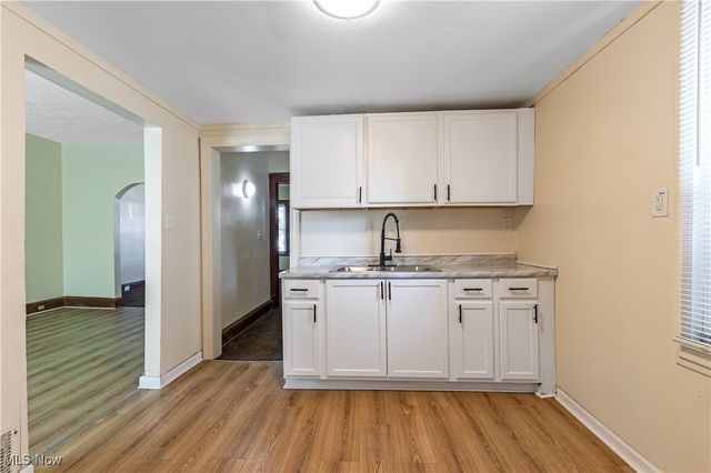 2084 W 104th Street, Cleveland, OH 44102