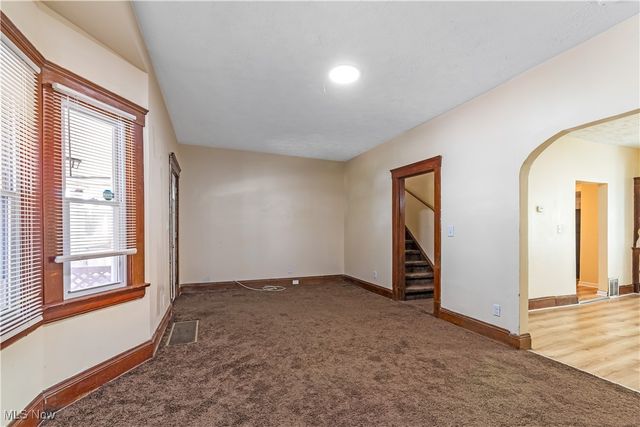 2084 W 104th Street, Cleveland, OH 44102