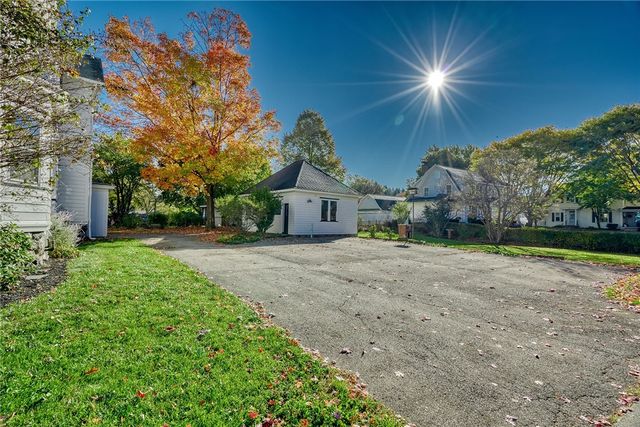 121 East Main Street, Webster, NY 14580