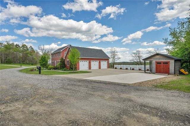 32181 Westward Way, Lisbon, OH 44432