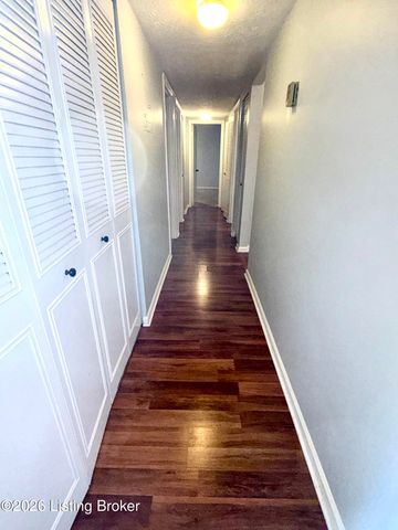 7074 Wildwood Cir 164, Louisville, KY 40291